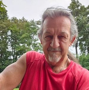 Meet your Posher, Mike